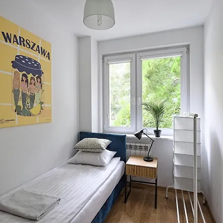 Urbannestgroup - Sonaty 6c